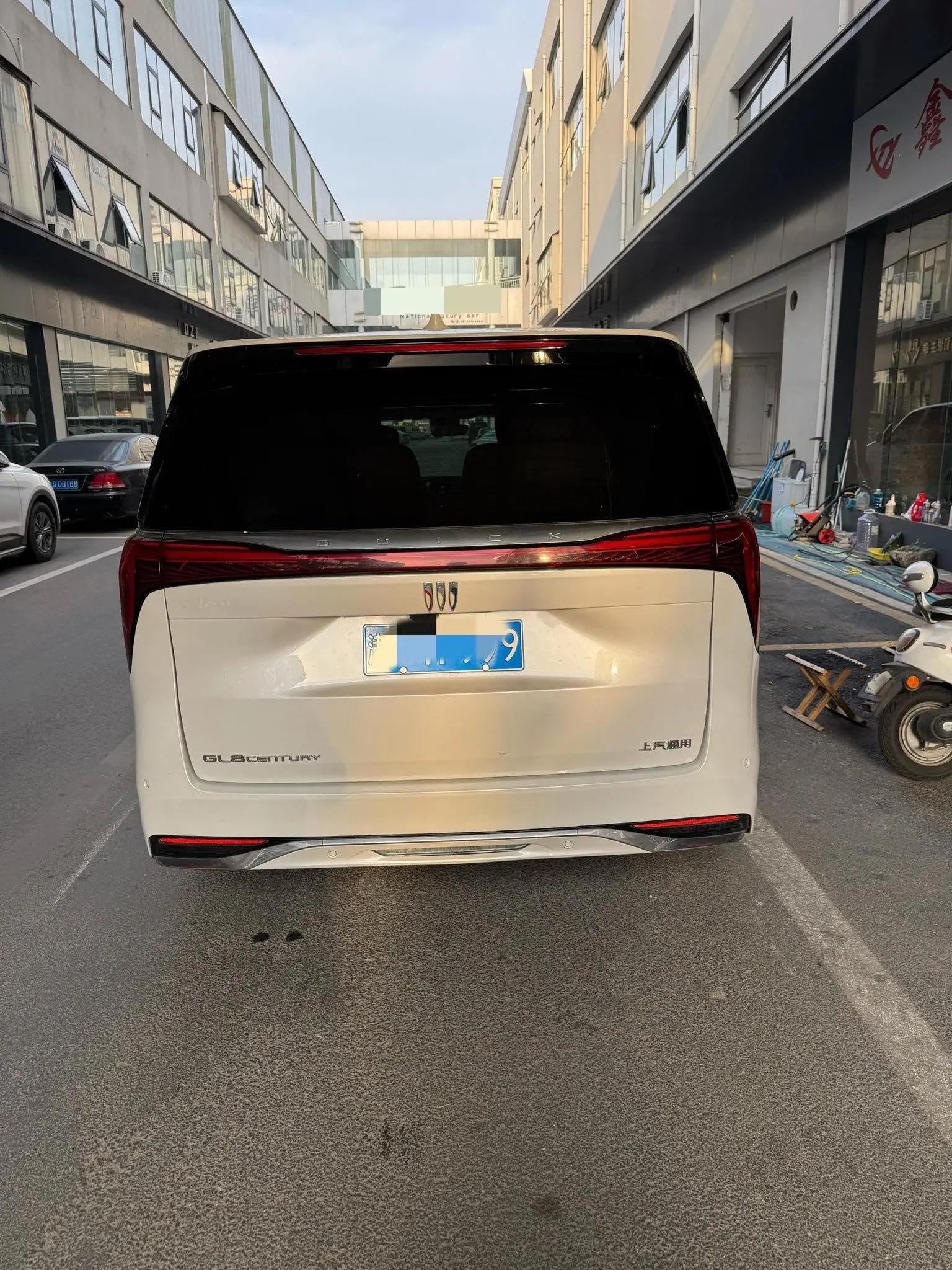 Century 2023 2.0T Six-seat World Edition 9