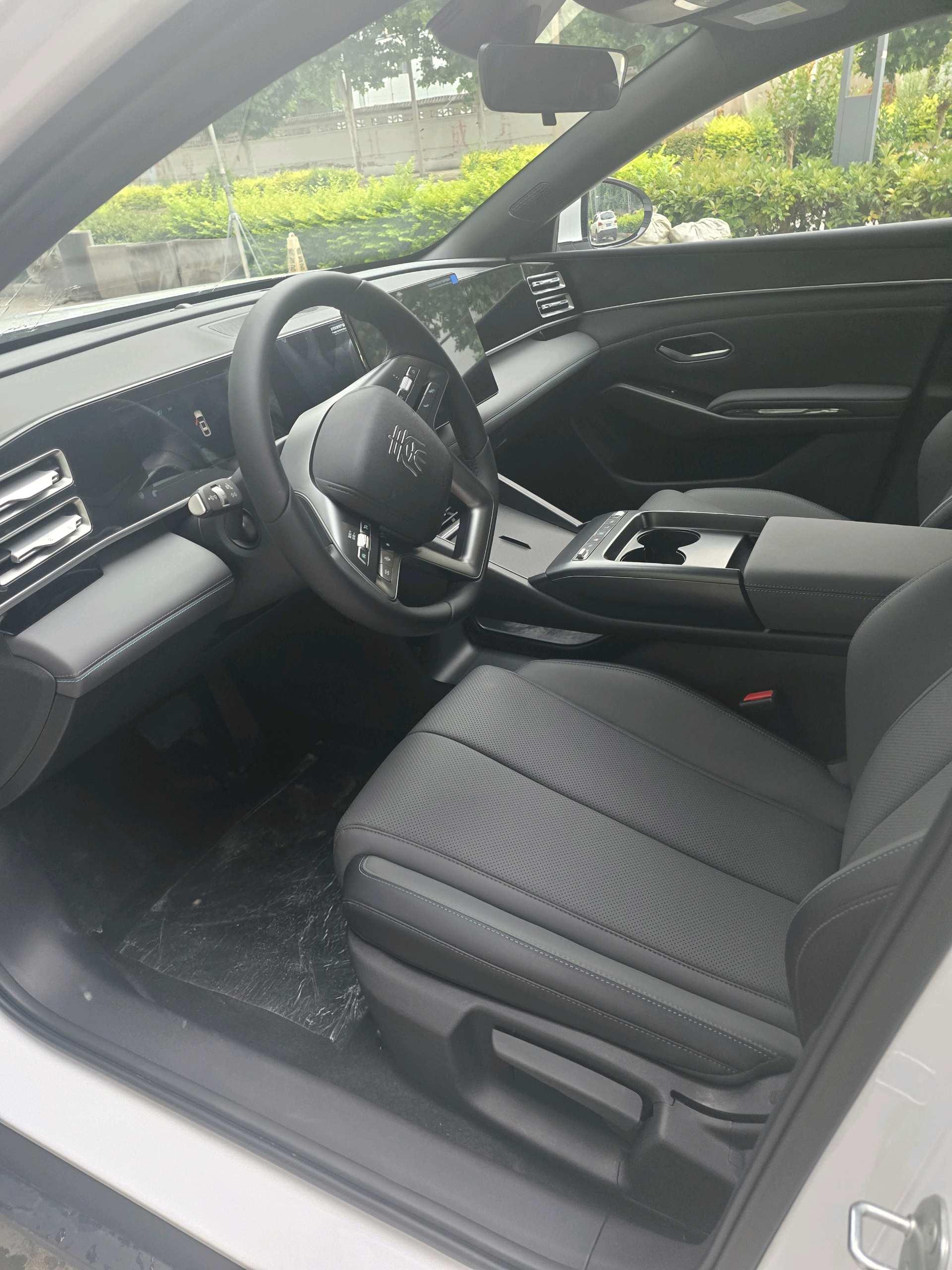 BYD 2026 Qin L DM-i 1.5 stepless 128KM aggressive automatic gear 4