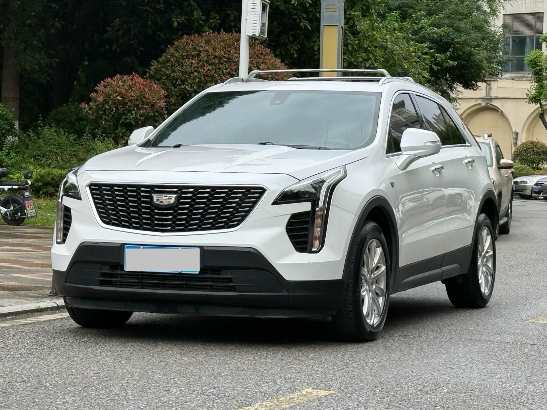Cadillac XT4 2020 28T Two-Drive Technology