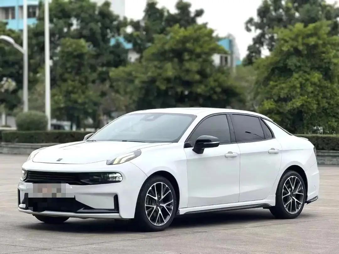 LYNK&amp;CO 03 2019 1.5TD DCT Pro Edition VI