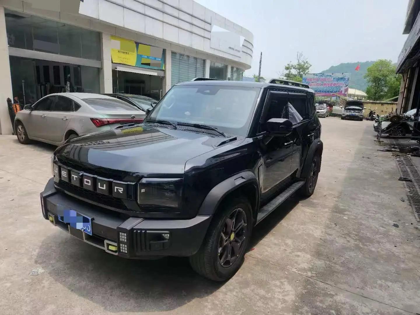 Jetour Traveler 2023 2.0T Four-wheel Drive Through PRO