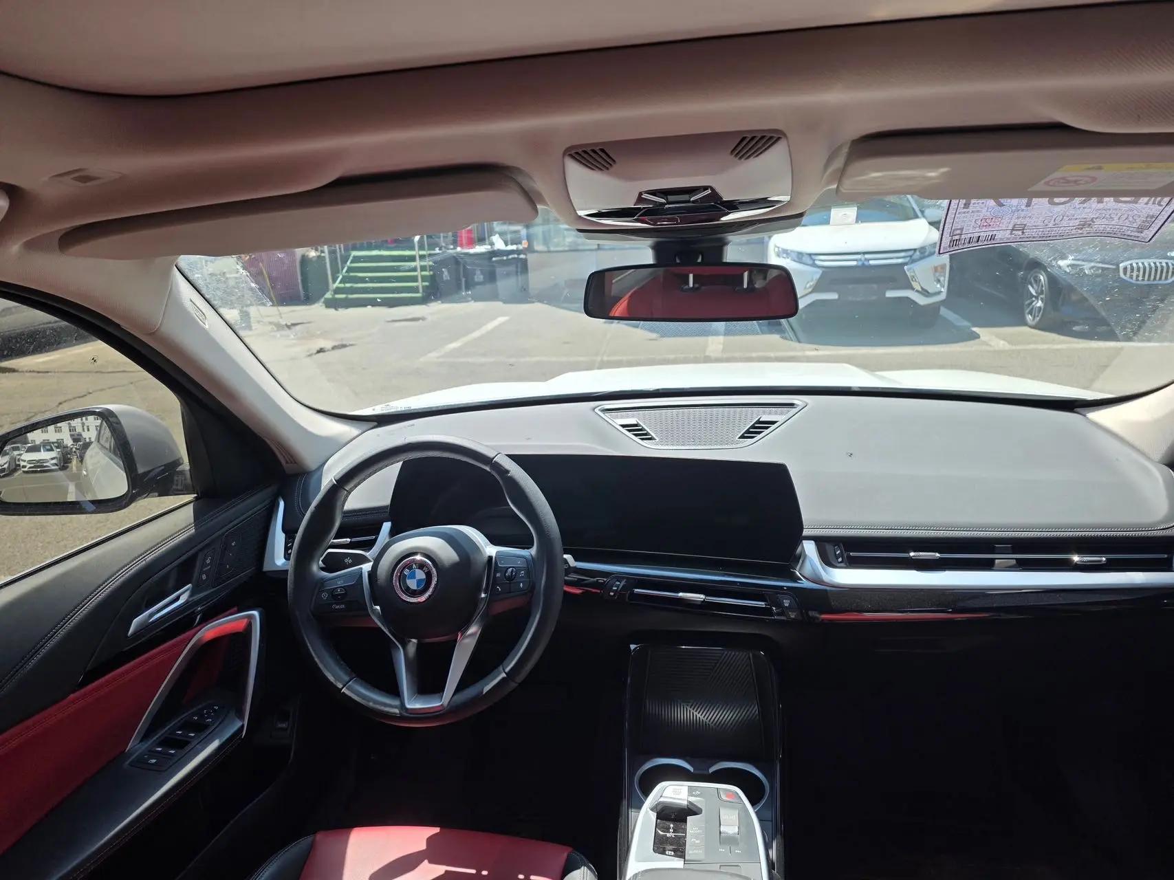 BMW 2023 X1 sDrive20Li 1.5T X Design Package Automatic 3