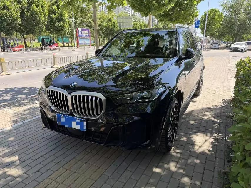 BMW 2023 X5 xDrive40Li 48V 3.0T M sports obsidian night suit automatic gear