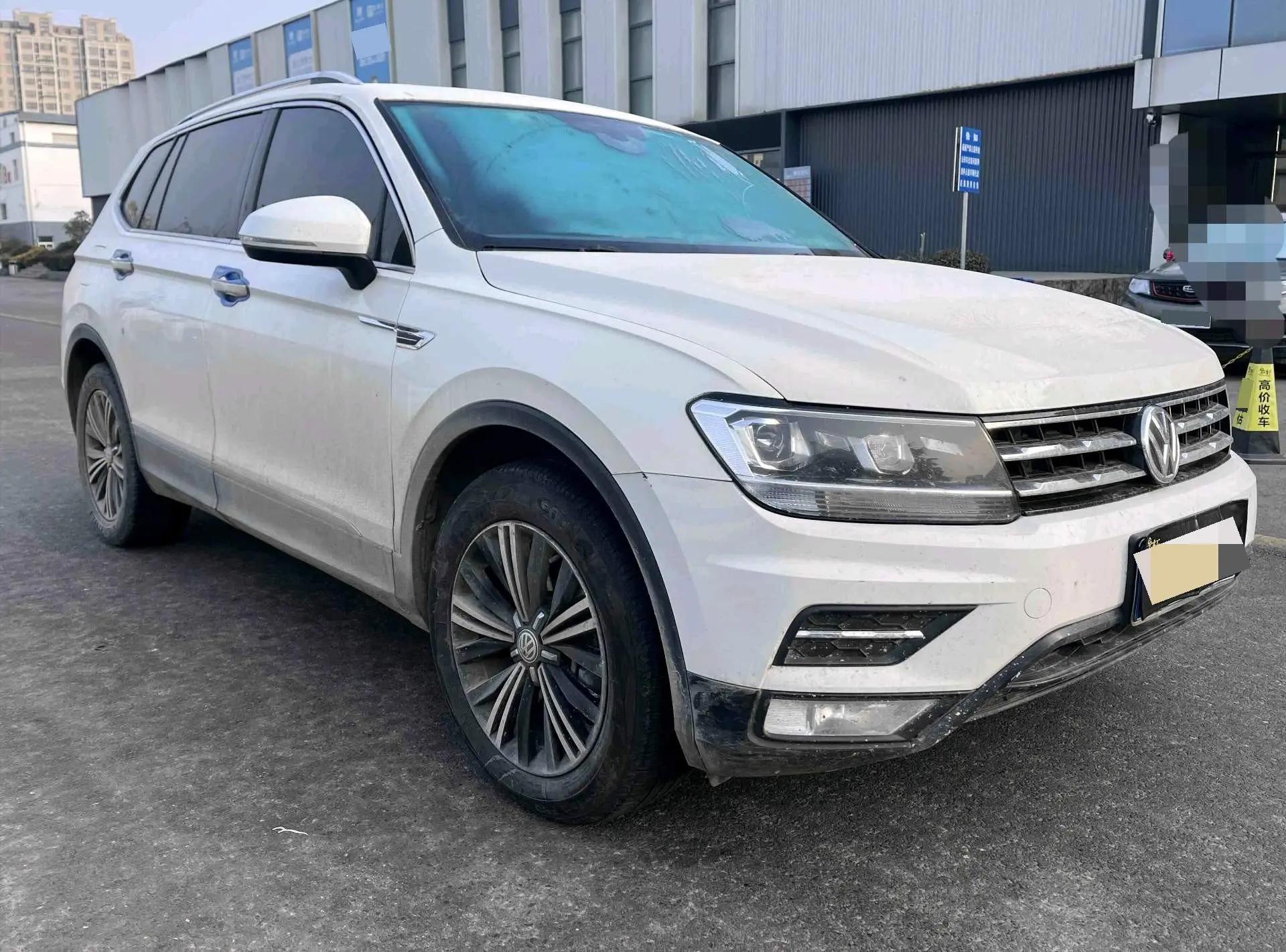 Tiguan L 2020 330TSI Auto Two-Drive Smart Deluxe Edition VI 4