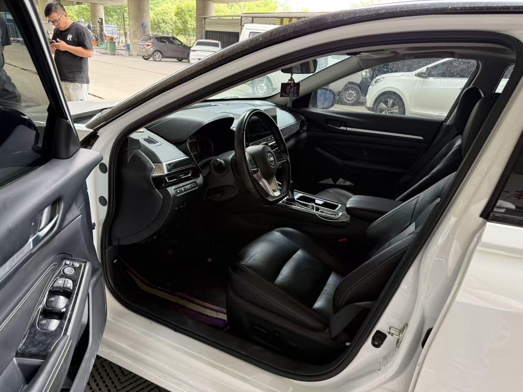 Teana 2022 2.0L XL-TLS Pleasant Edition 2