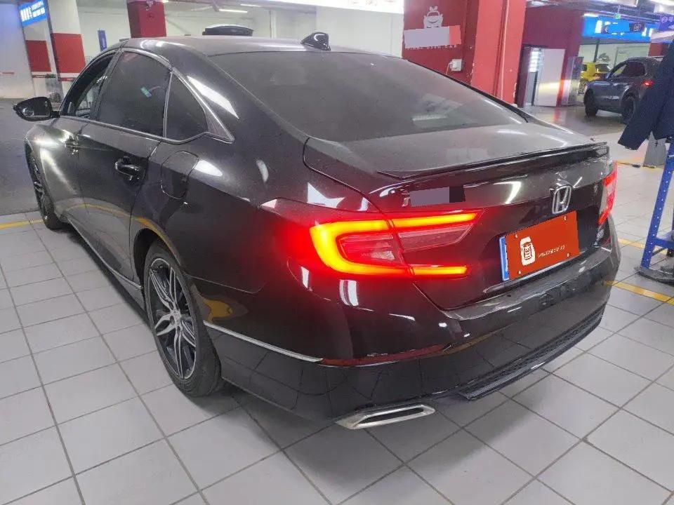 Accord 2022 260TURBO Magic Night Premium Edition 4