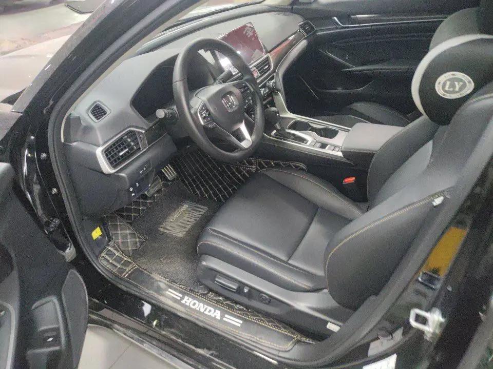 Accord 2022 260TURBO Magic Night Premium Edition 6