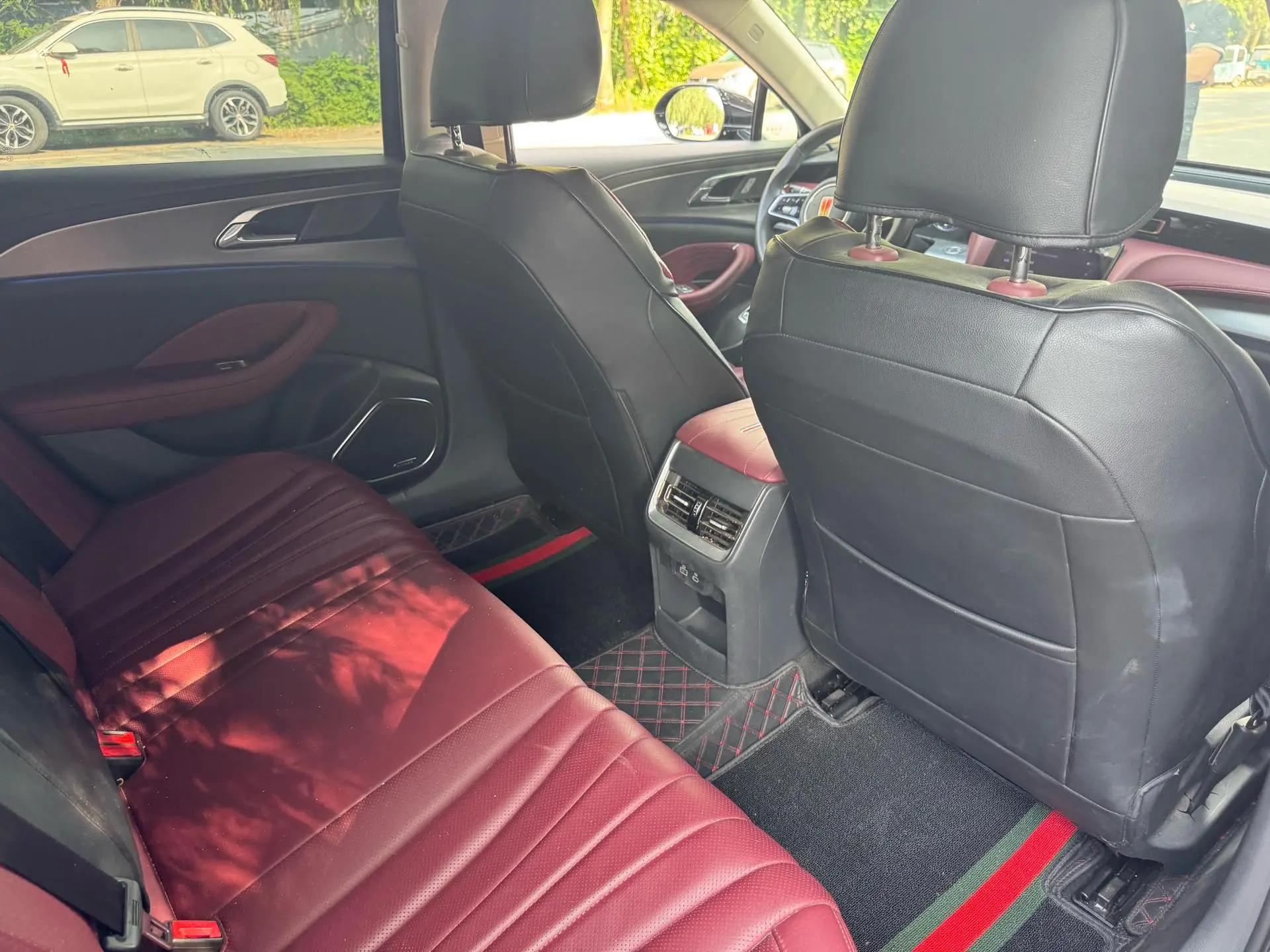 HongQi H5 2024 2.0T Auto Zhilian Flag Chang Edition 5