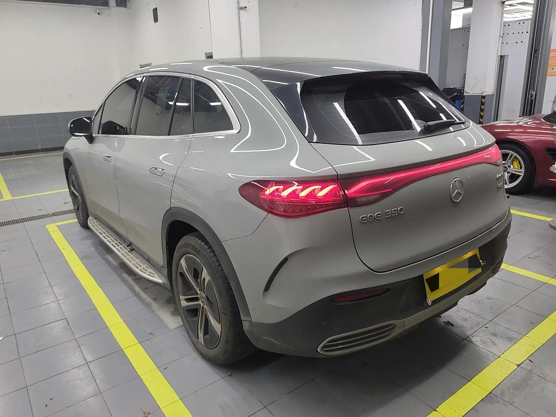 Mercedes Benz EQE SUV 2023 350 4MATIC Pioneer Edition 3
