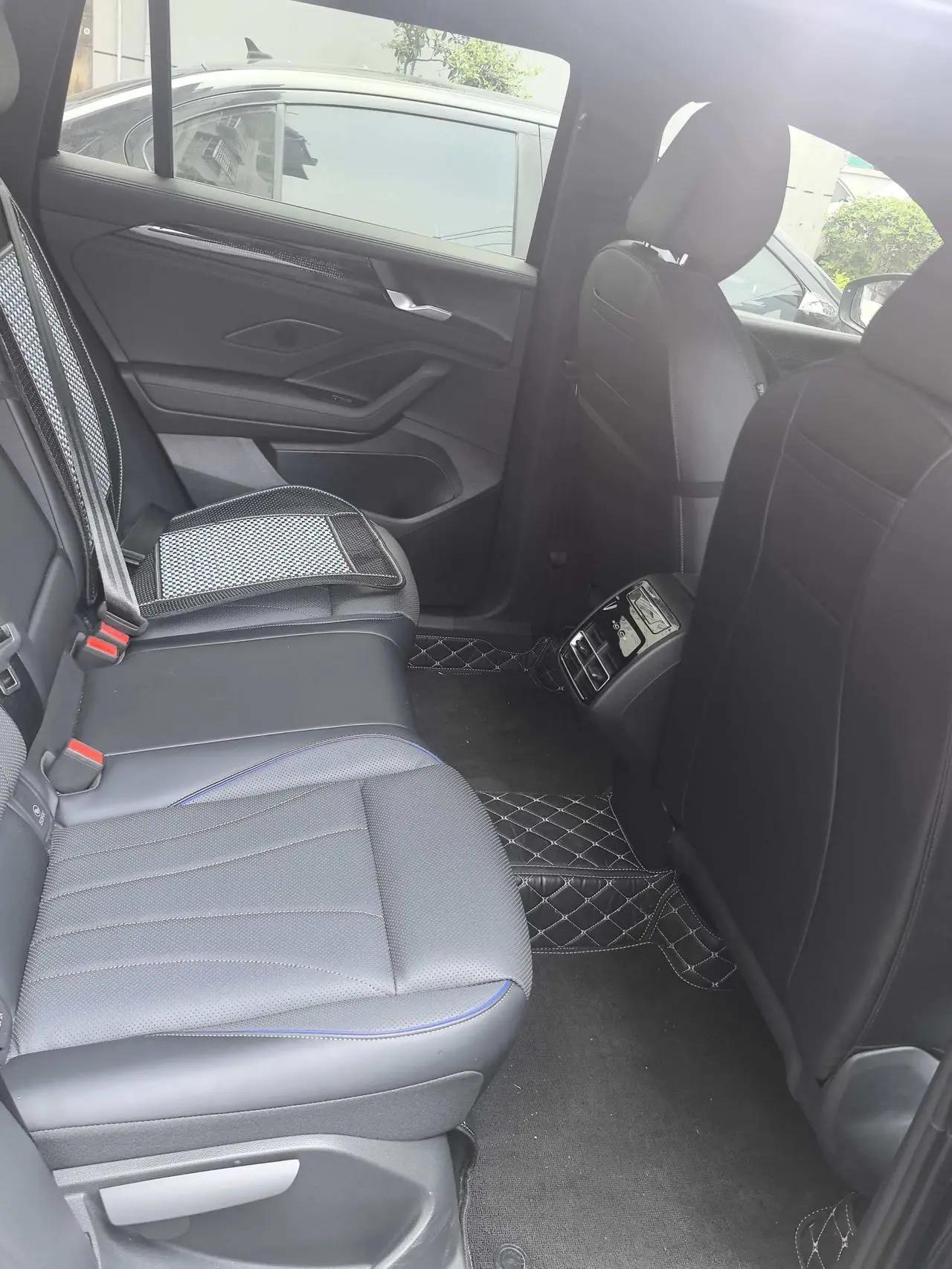 Volkswagen 2025 Tiguan L PRO 2.0TSI 380TSI Two-Drive R-Line Smart Collar Edition Automatic Gear 3