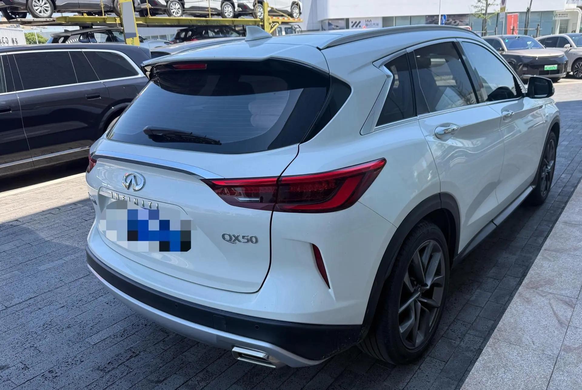 Infiniti QX50 2022 2.0T Two-Drive Pilot Edition 4