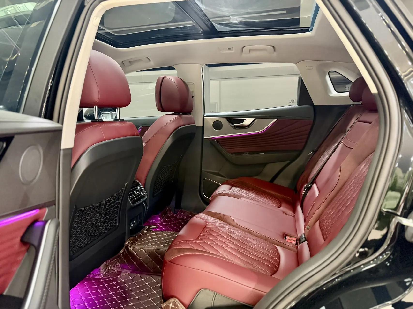 HongQi HS5 2023 model 2.0T Qixiang Pro version 7