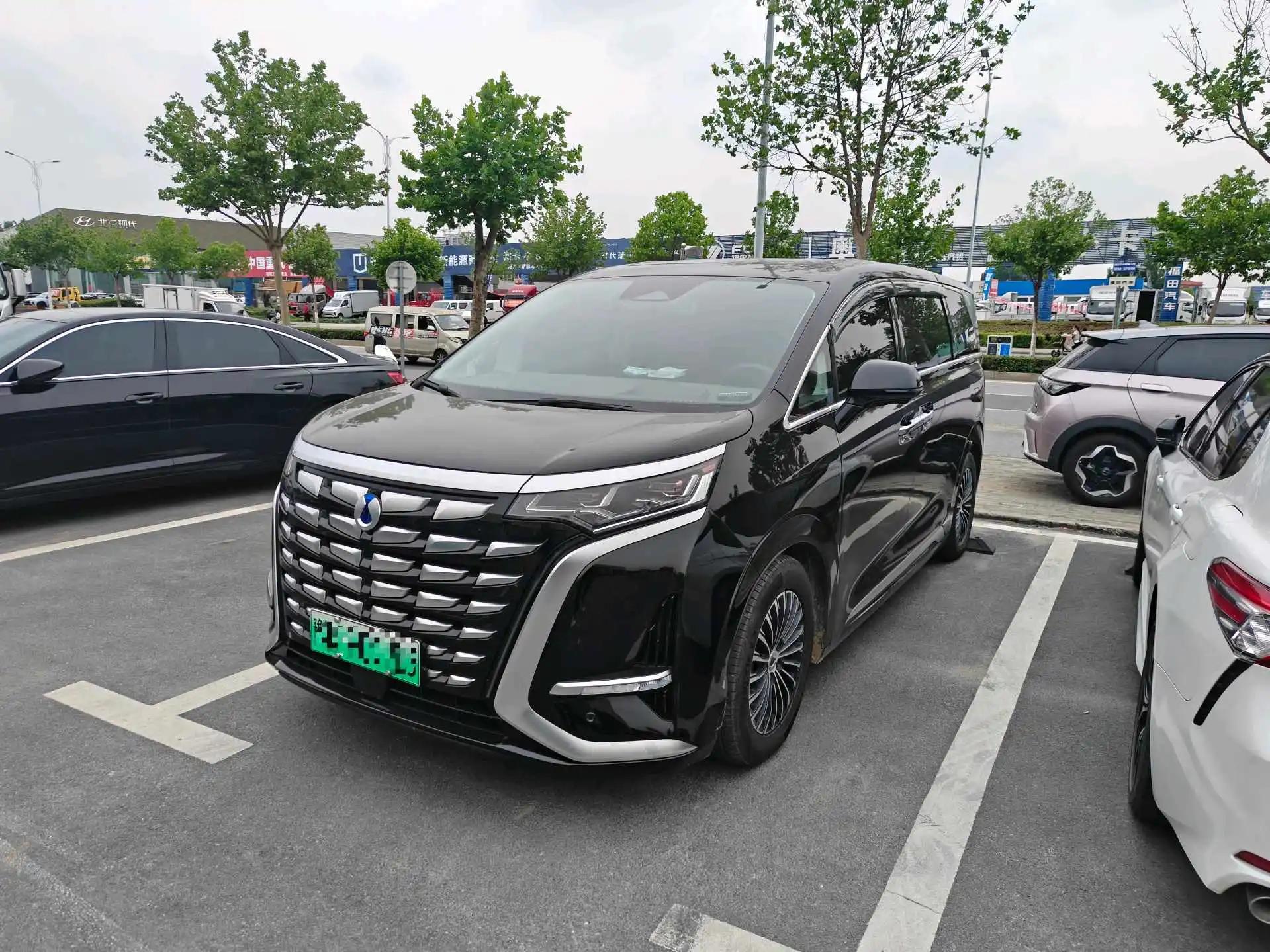 Denza D9 2022 DM-i 970 four-wheel drive flagship