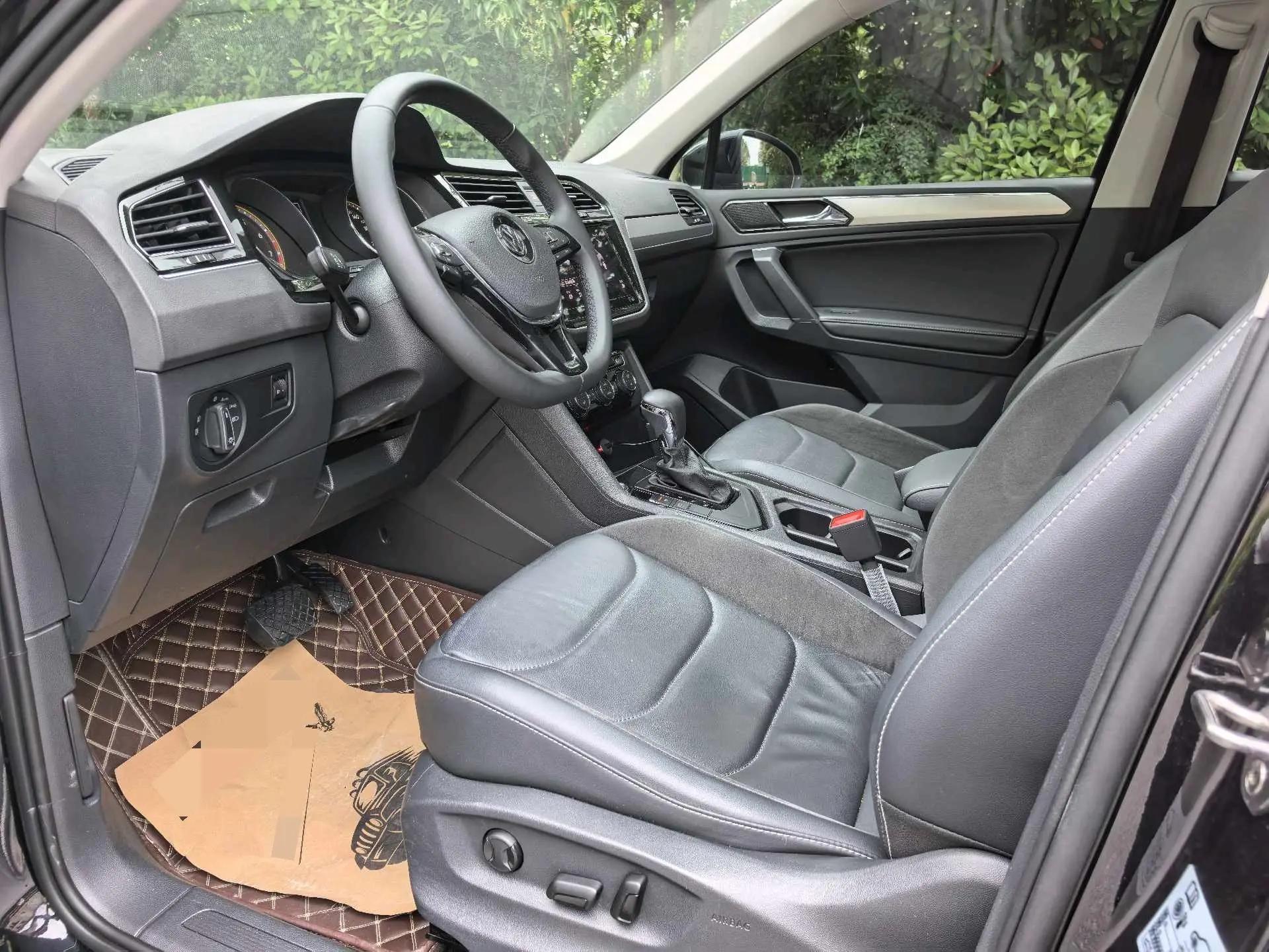 Tiguan L 2019 330TSI Automatic Two-Drive Panoramic Comfort Edition National V 5
