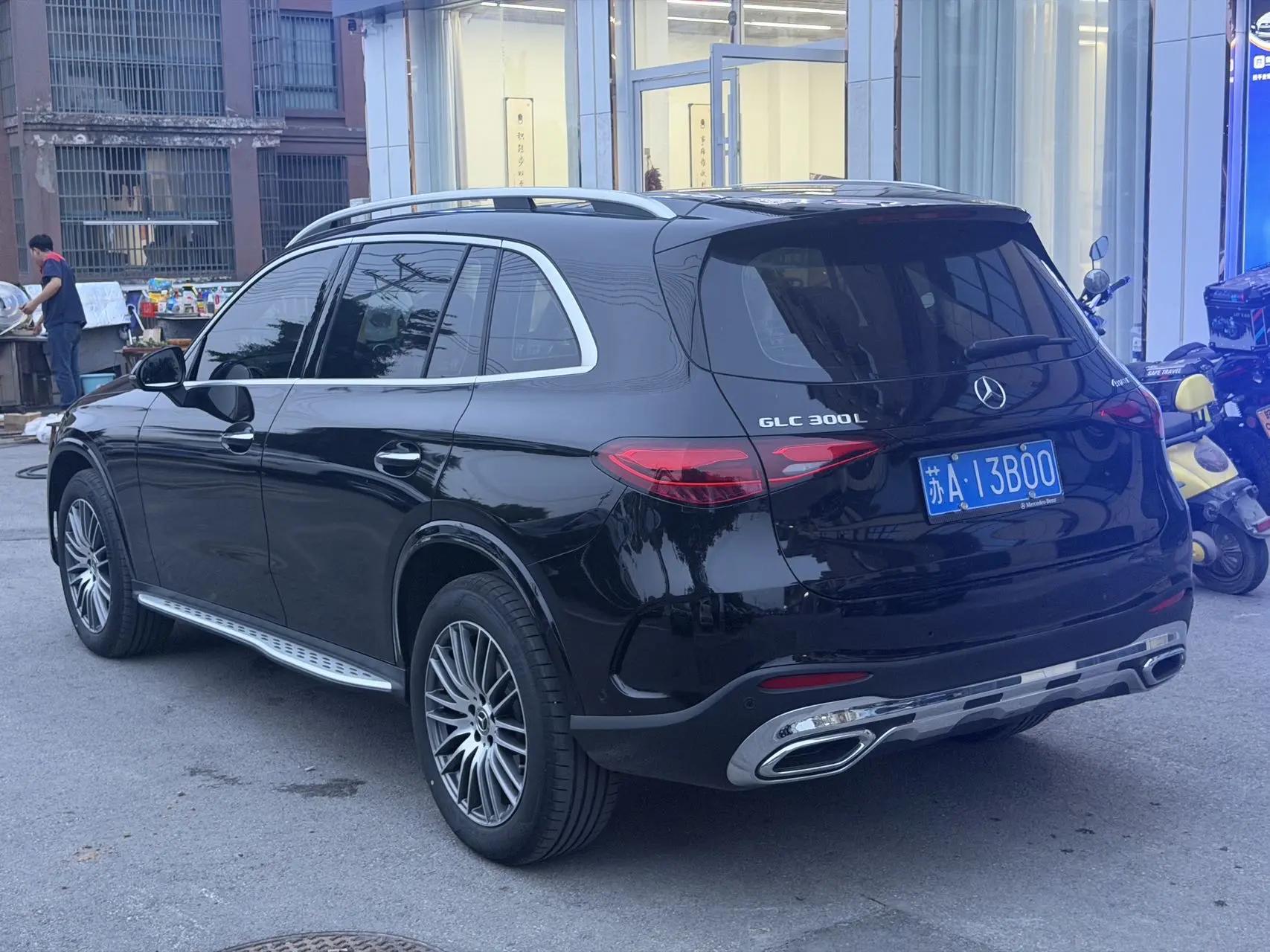 Mercedes Benz 2026 GLC 300 L 4MATIC 48V 2.0T Sporty 5-Seater Automatic 6