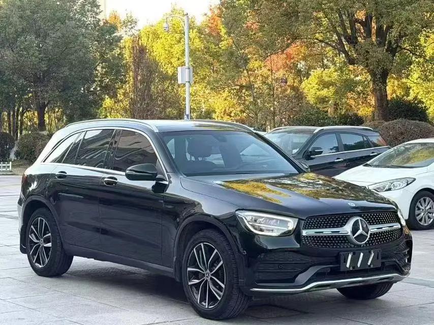 Mercedes Benz GLC 2022 model changed to GLC 260 L 4MATIC luxury model 3