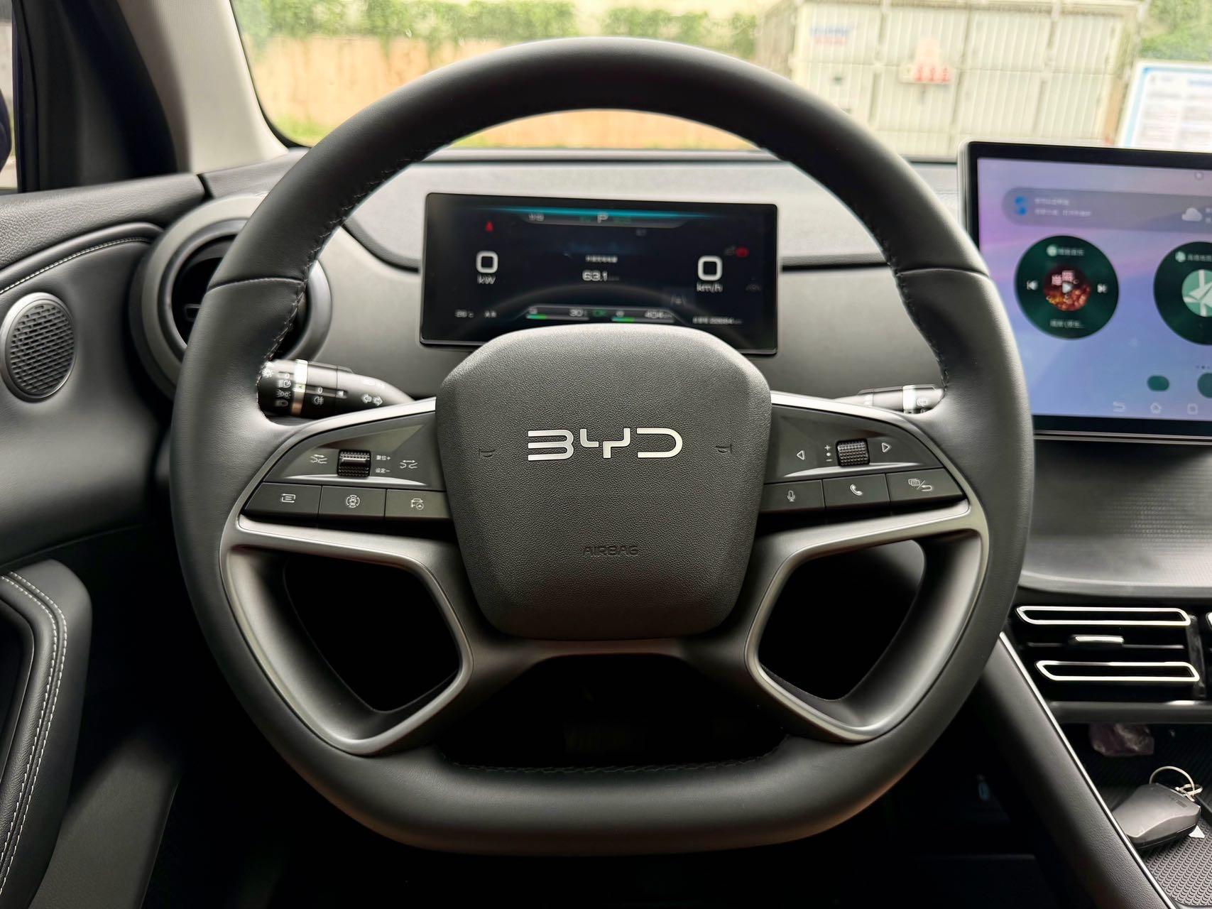 BYD 2025 Sea Lion 05 DM-i 1.5 Stepless 115KM Honorable Automatic 5