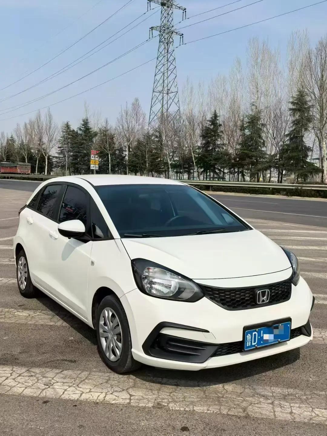 Fit 2021 1.5L CVT Trendy Edition 2