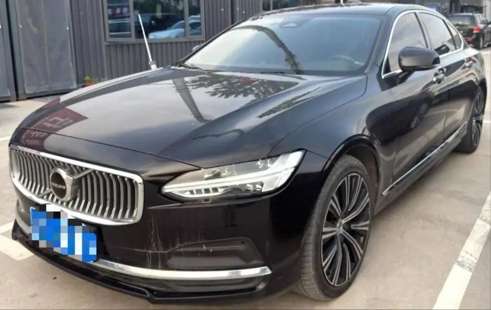 Volvo S90 2022 B5 Zhiyuan Deluxe Edition