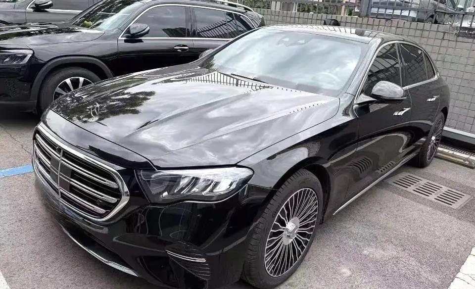 Открыть галерею: Mercedes Benz E Class 2025 E 300 L 48V 2.0T Luxury (Modified) Automatic Gear