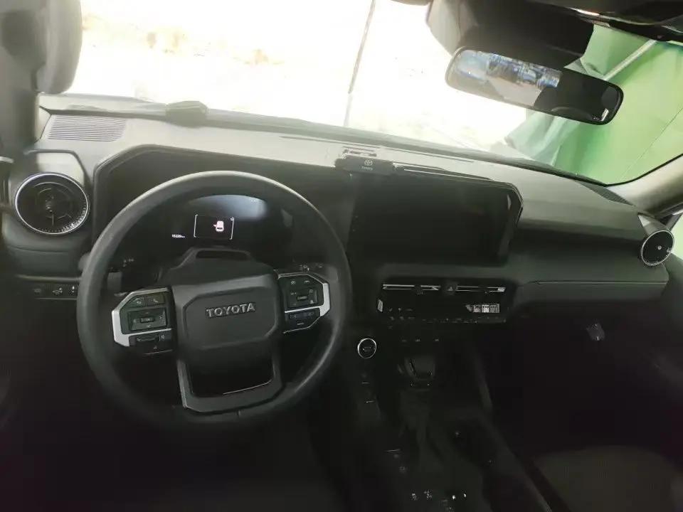 Toyota 2024 Prado HEV 2.4T All-Purpose TX Version 5-Seater Automatic 3