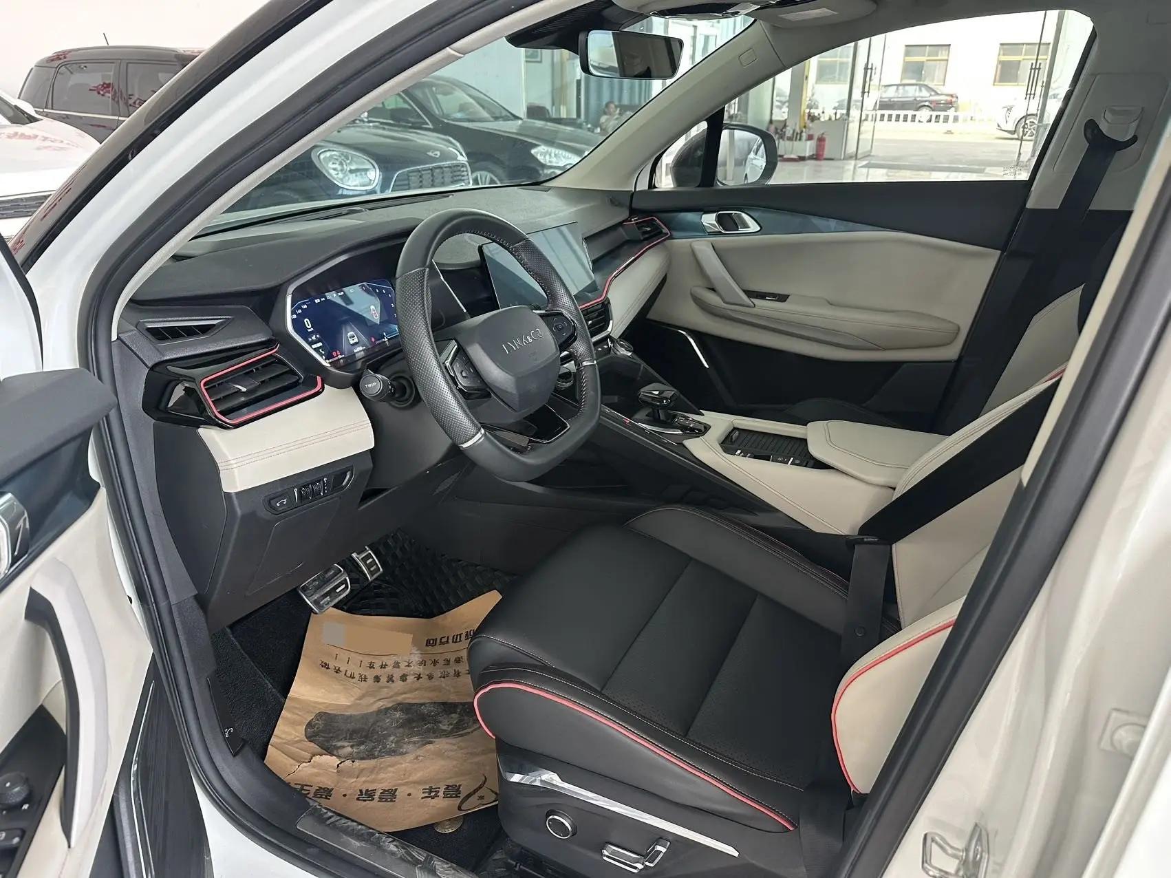 LYNK&amp;CO 06 2020 1.5T Technology Pioneer Edition 4