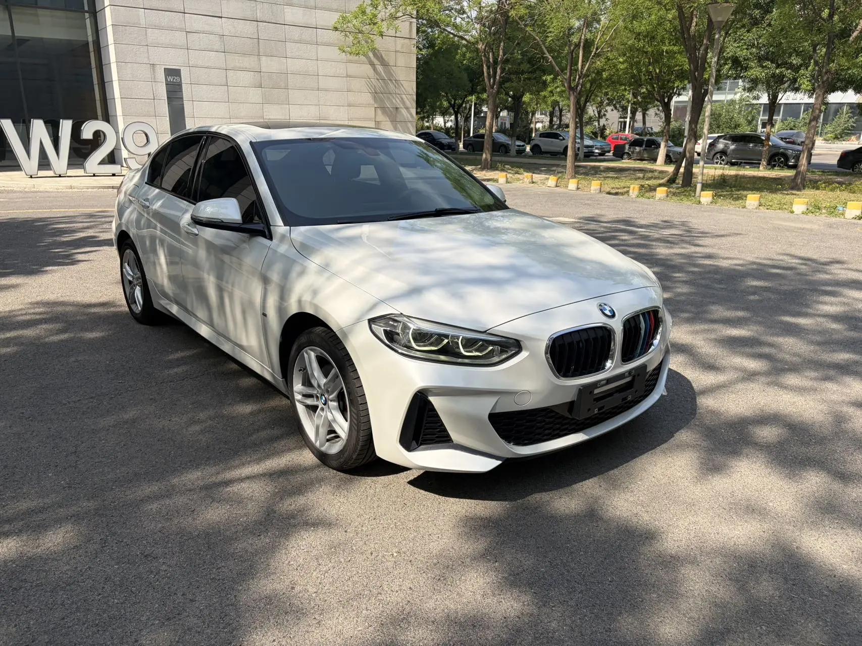 BMW 1 Series 2020 120i M Sports Suit 3