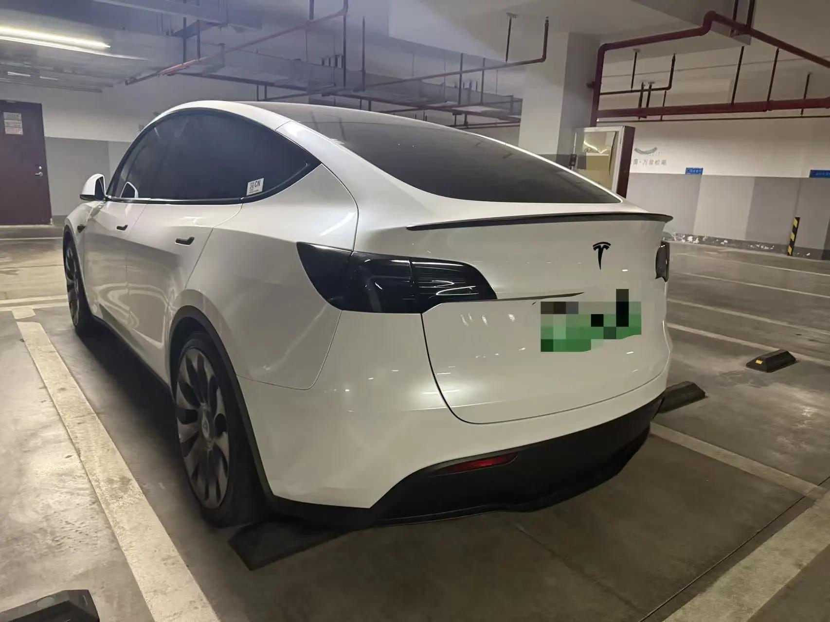 Model Y 2022 Performance High Performance All Wheel Drive 4