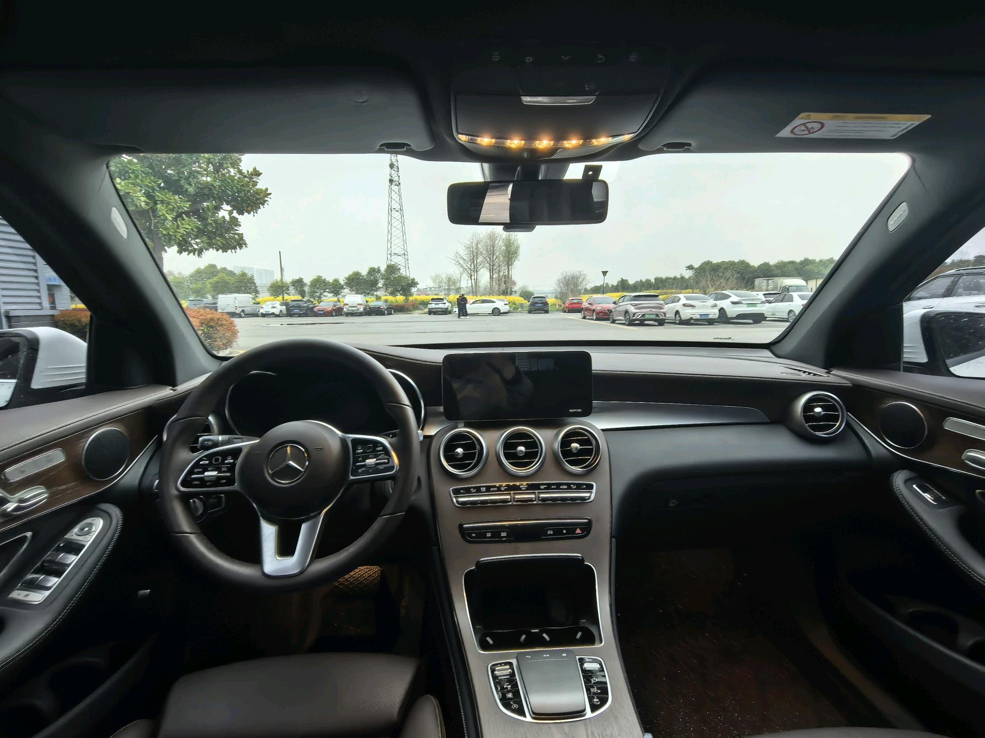 Mercedes Benz GLC 2021 GLC 260 L 4MATIC Luxury 10