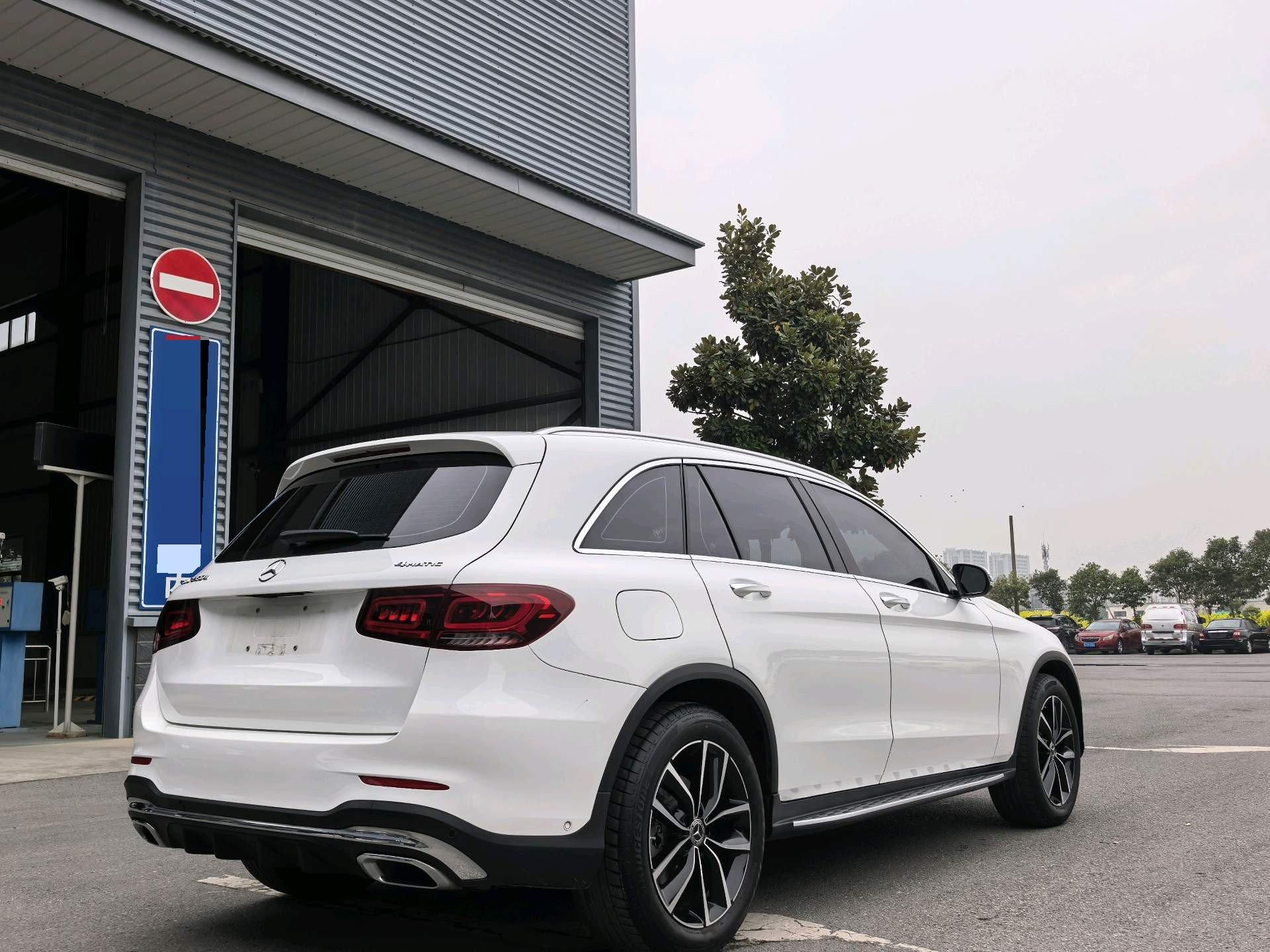 Mercedes Benz GLC 2021 GLC 260 L 4MATIC Luxury 6