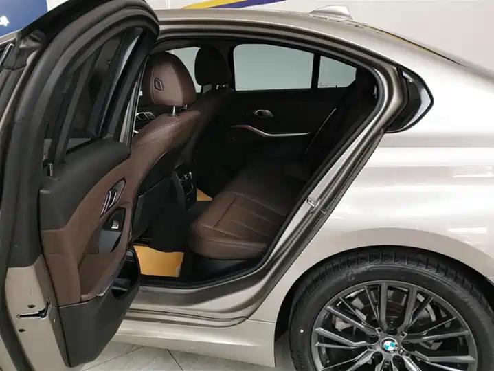BMW 3 Series 2020 Changed 325i M Sports Night Suit 11