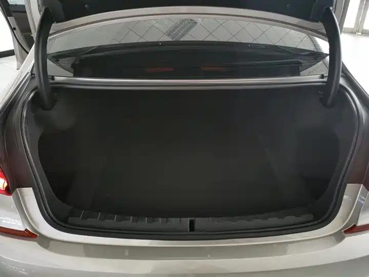 BMW 3 Series 2020 Changed 325i M Sports Night Suit 4