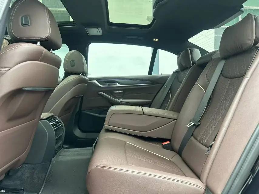 BMW 5 series new energy 2021 535Le M sports suit 6