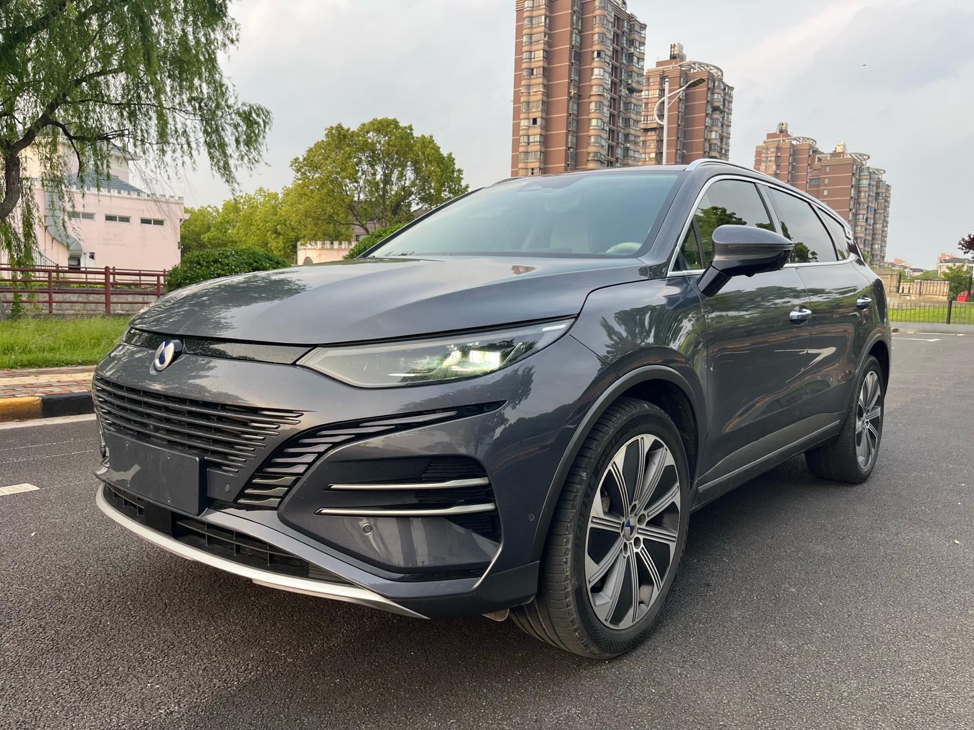 Denza N8 2023 Four-wheel Drive Super Hybrid Flagship Six-seat Edition