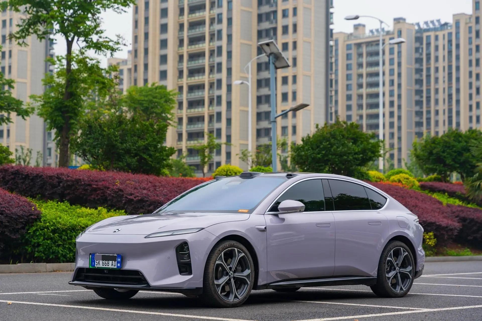 Открыть галерею: NIO 2025 ET5 75kWh automatic gear
