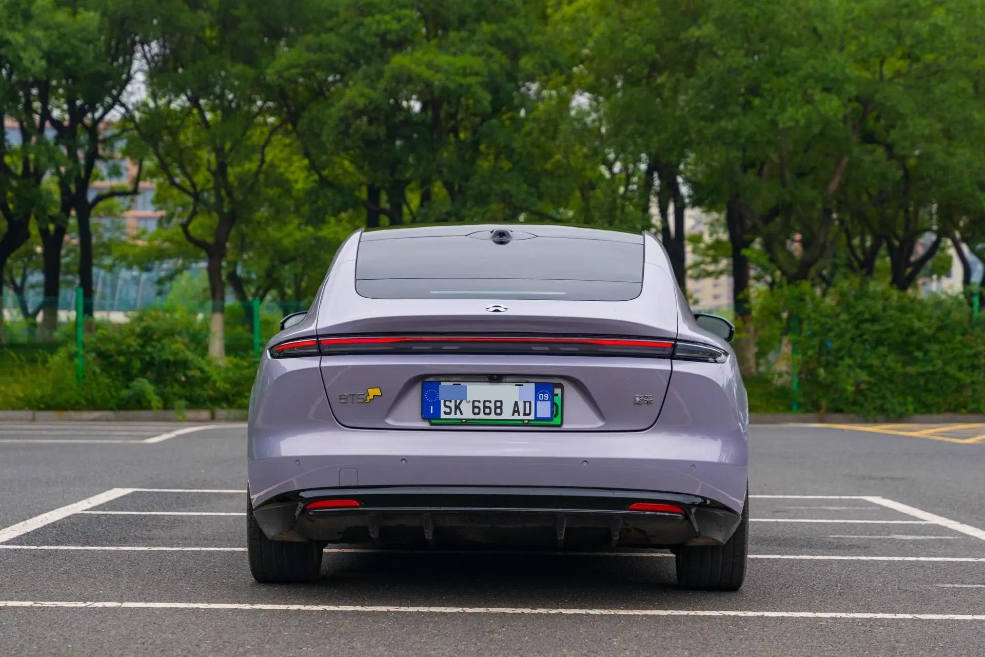 NIO 2025 ET5 75kWh automatic gear 4