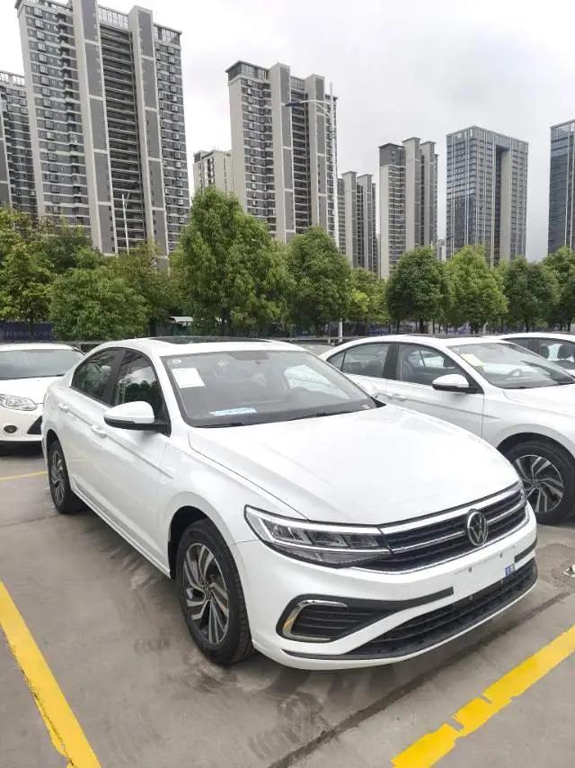 Volkswagen 2026 Bora 1.2TSI 200TSI Enjoy Navigation Edition Automatic 4