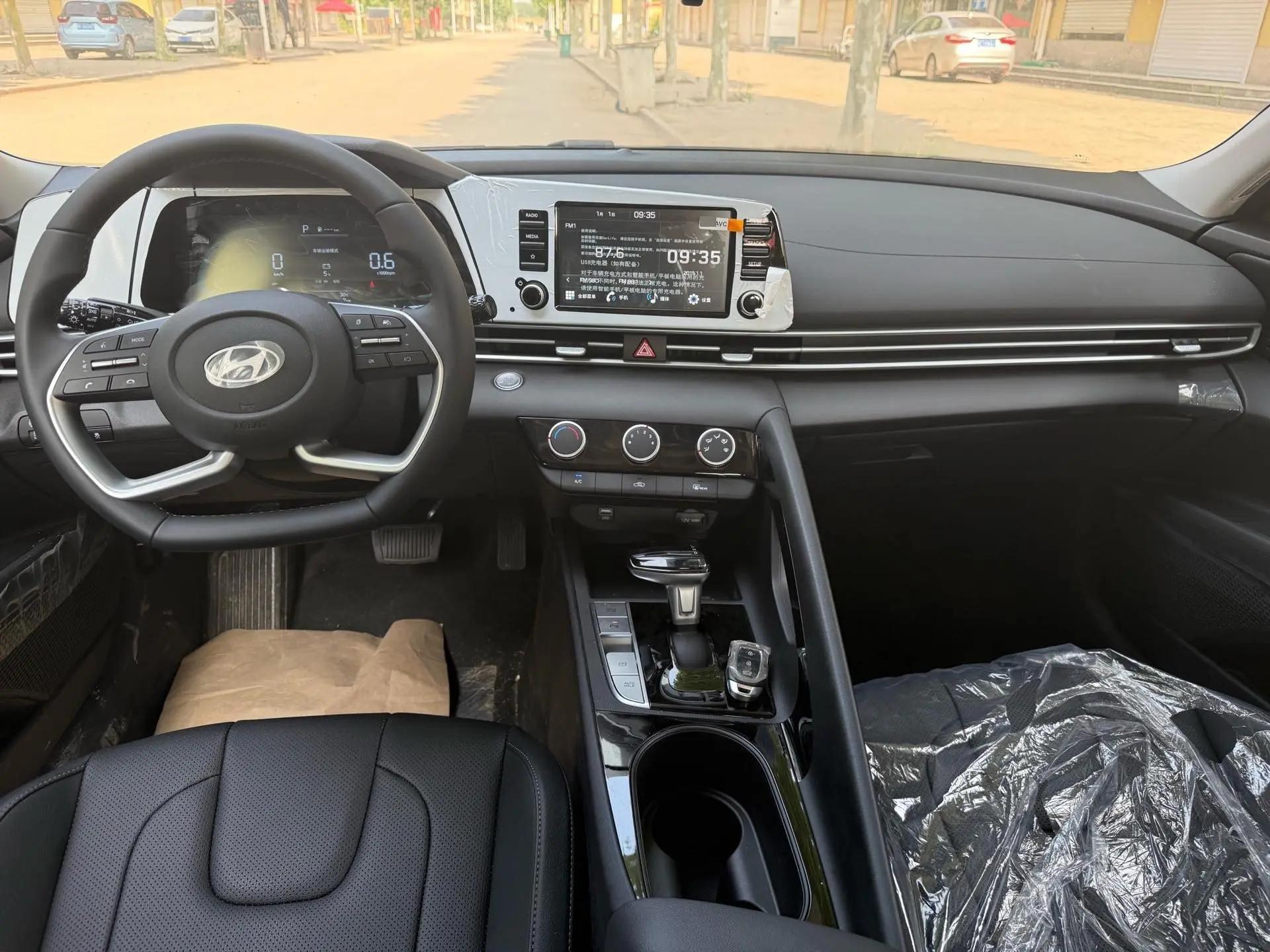Elantra 2023 1.5L CVT GLX Elite Edition 6