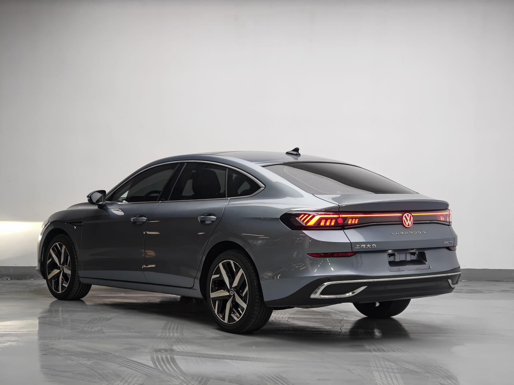Lamando 2022 Model Lamando L 280TSI DSG Cool & Spicy Edition 4
