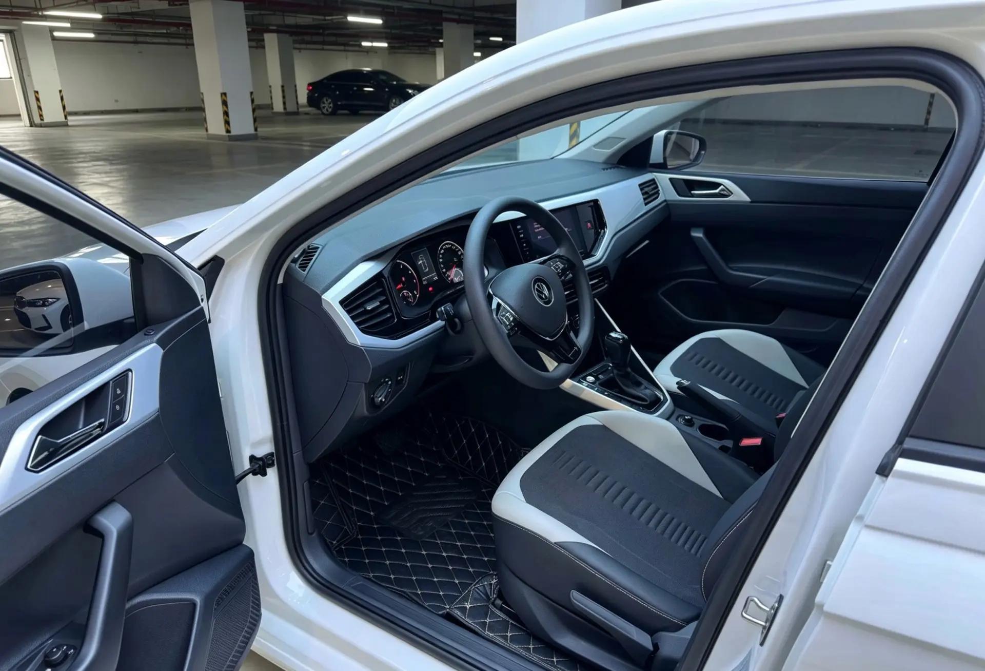 Polo 2021 Plus 1.5L Auto Colorful Technology Edition 4