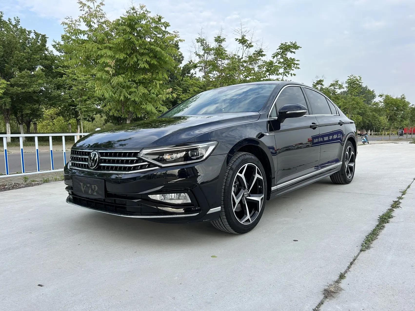 Magotan 2022 330TSI DSG Basic