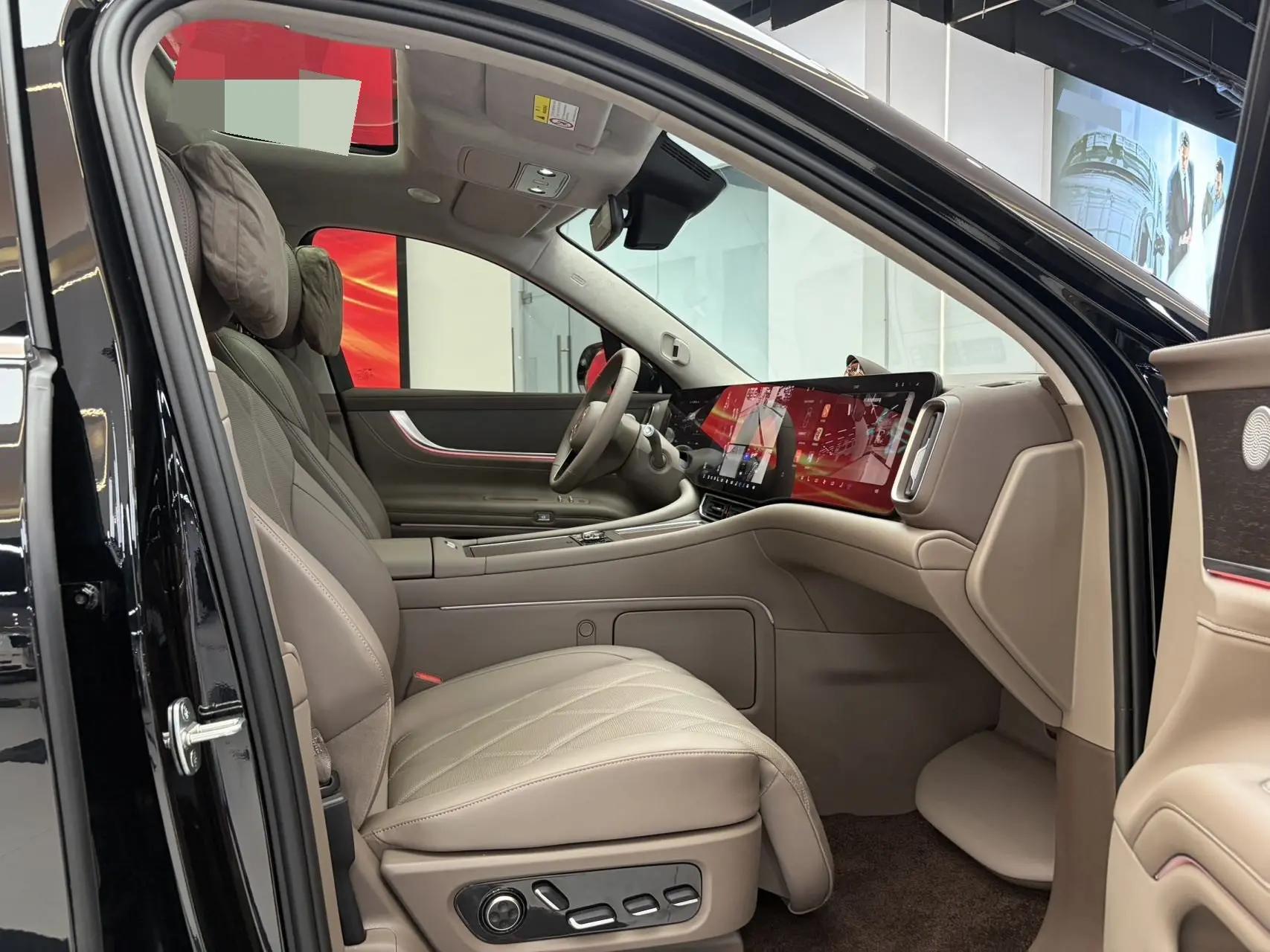 AITO 2025 Model AITO M9 Range-Extended Ultra Version 52kWh 6-Seater Automatic 8