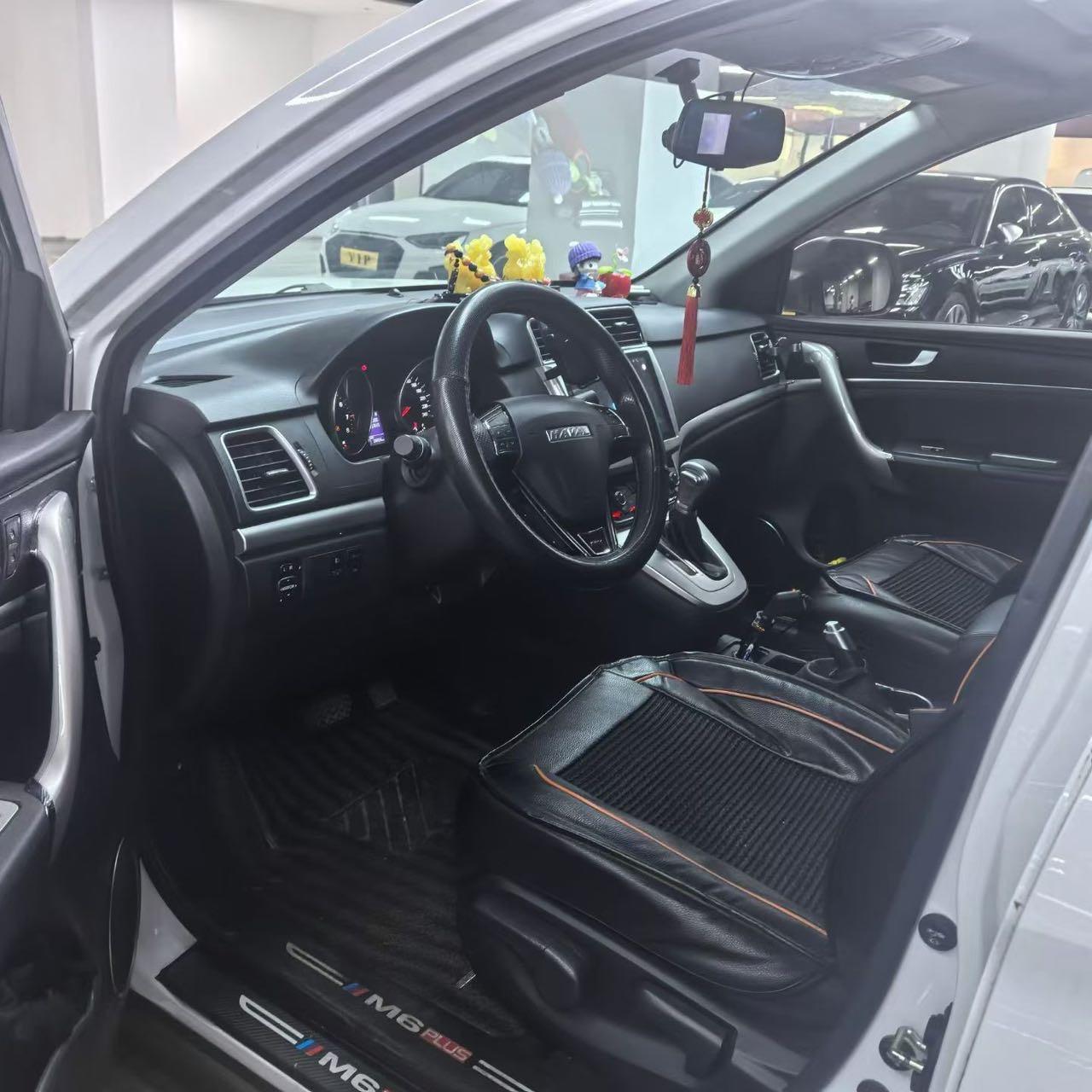 Haval M6 2019 1.5T DCT Two-Drive Value Edition Country VI 2