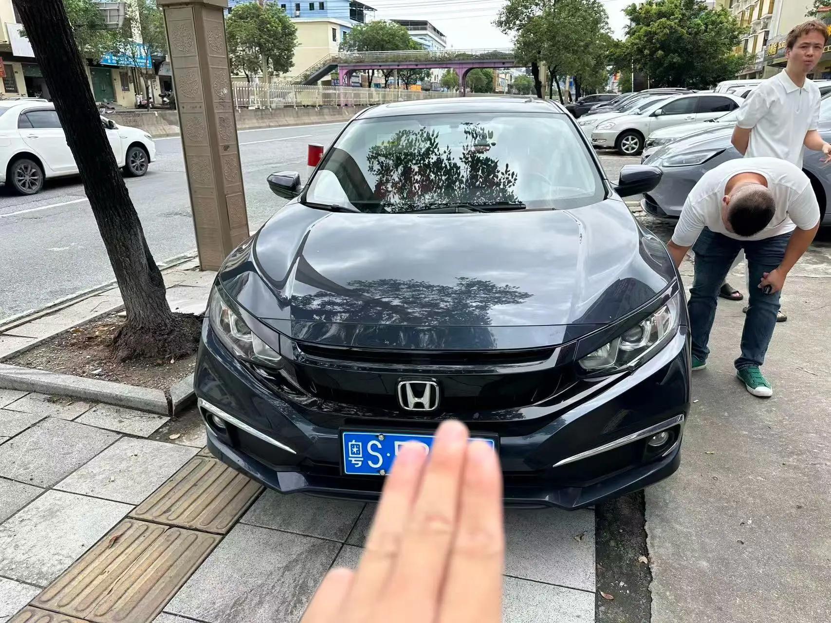 Civic 2019 220TURBO CVT Dynamic Edition National V 2