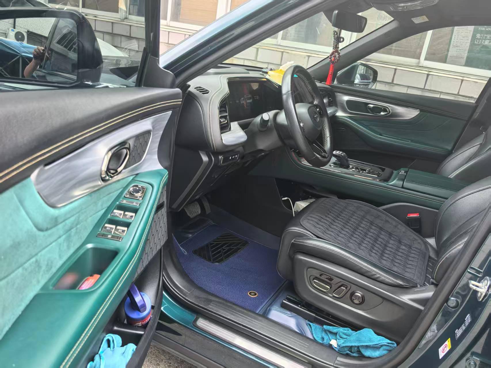 Chuanqi GS8 2022 Dual Qing Series 2.0TM Two-Drive Premium Edition (Seven Seat) 3