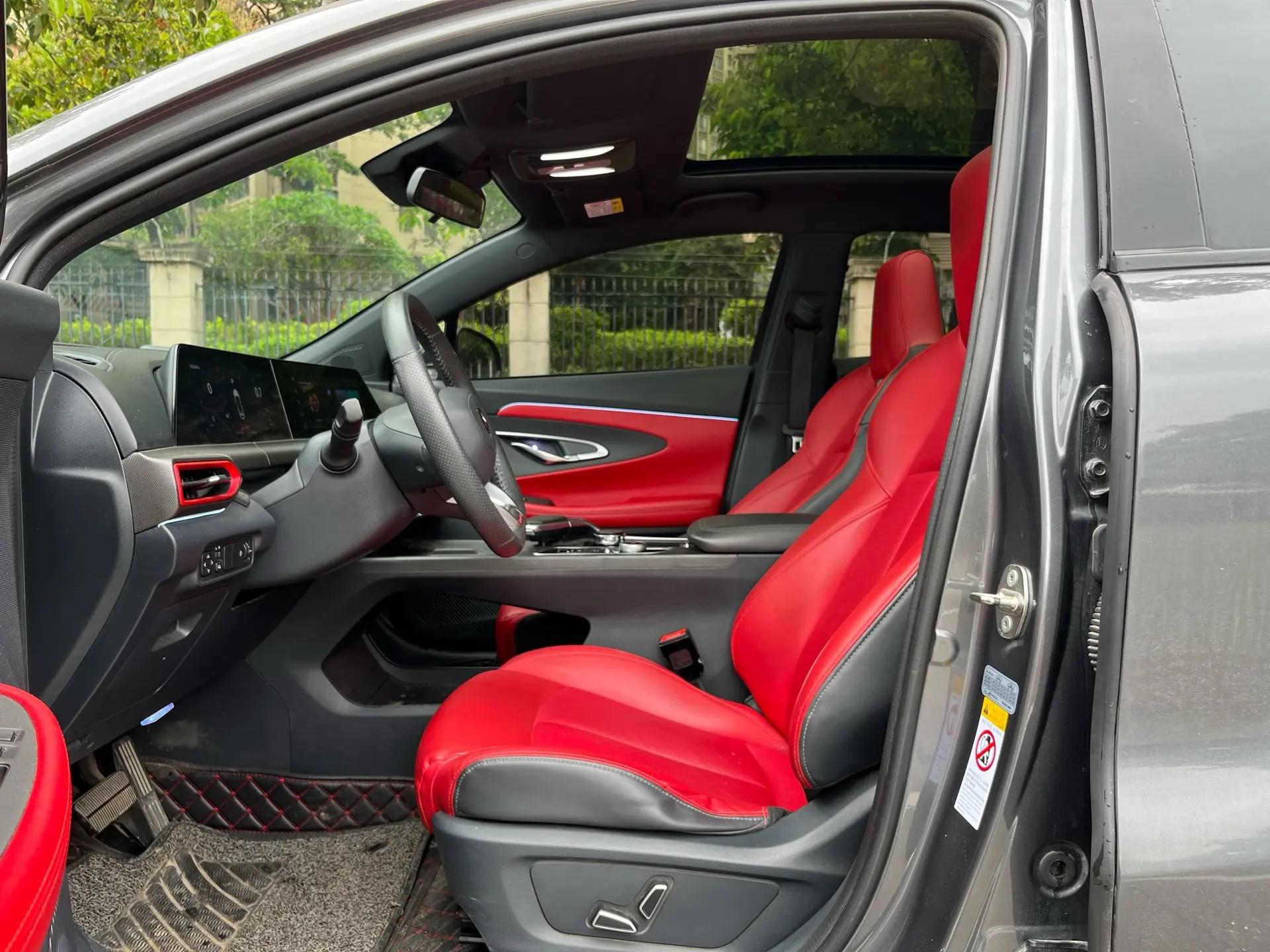 ChangAn UNI-T 2020 1.5T Honorable Model 2