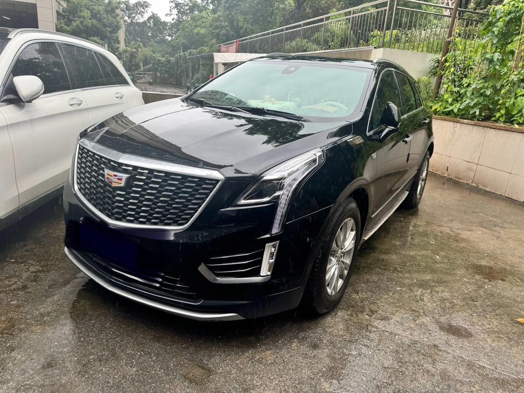 Cadillac XT5 2022 model 2.0T two-wheel-drive luxury version