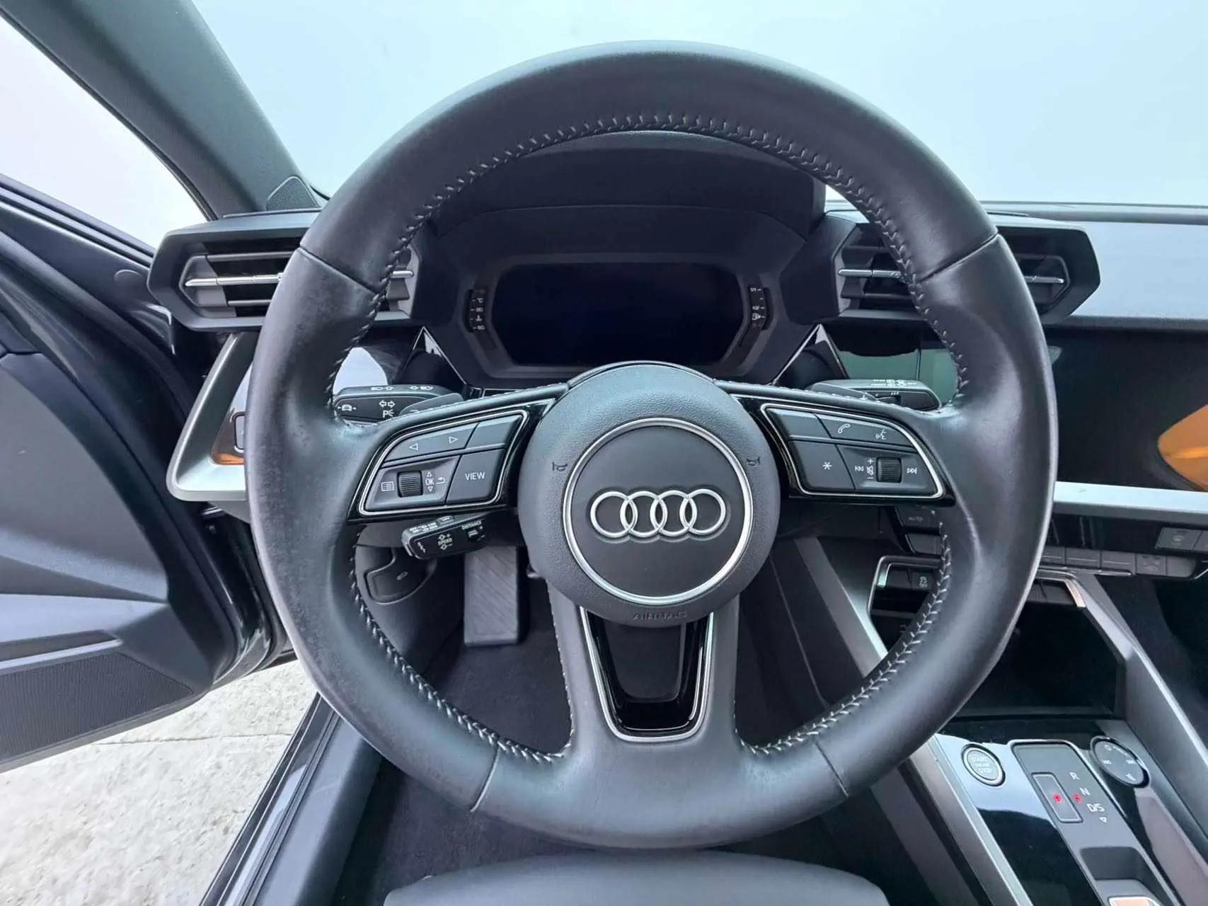 Audi A3 2021 model Sportback 35 TFSI Fashion Sport version 7