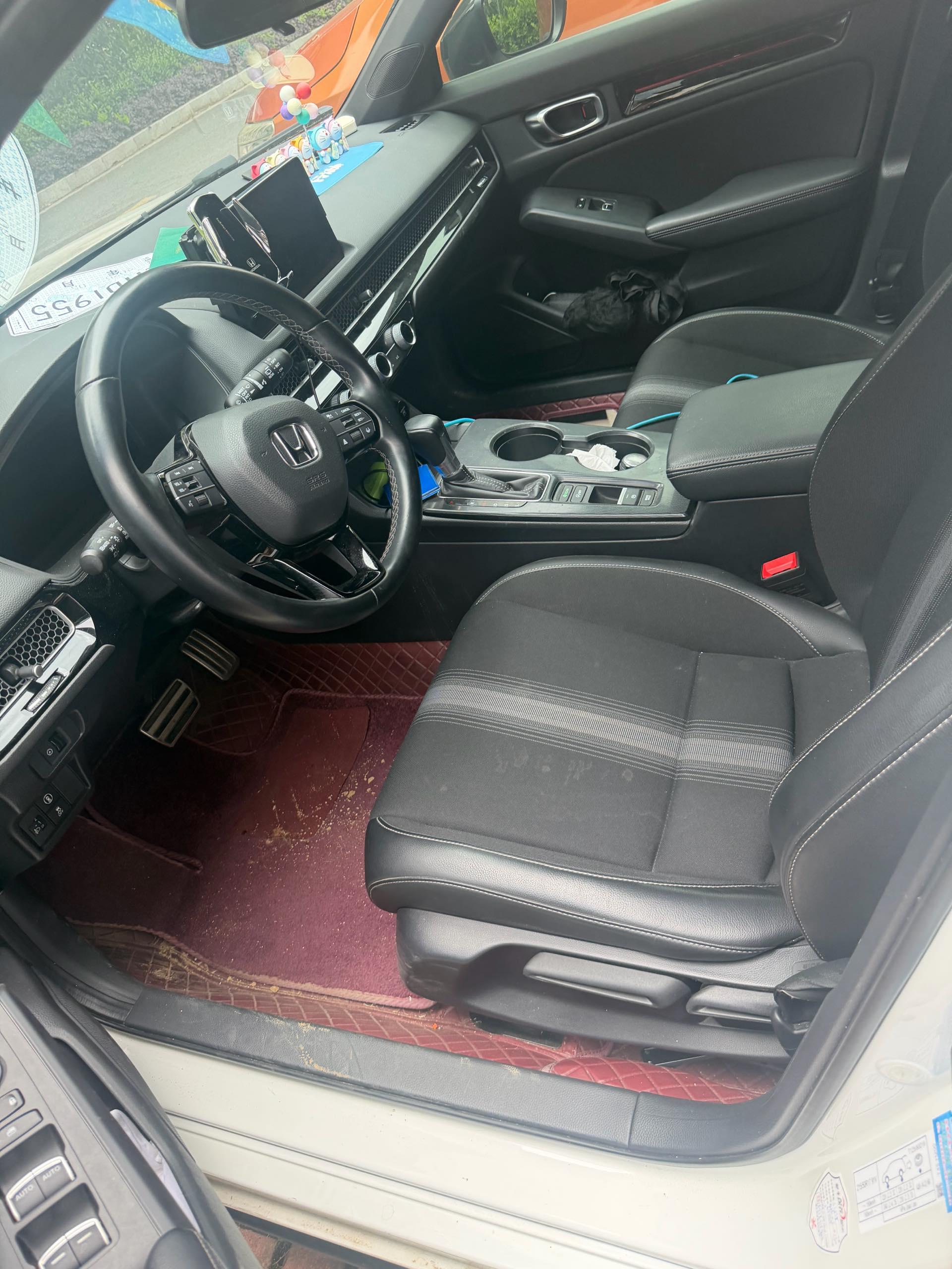 Civic 2023 HATCHBACK 240TURBO CVT Low Edition 6