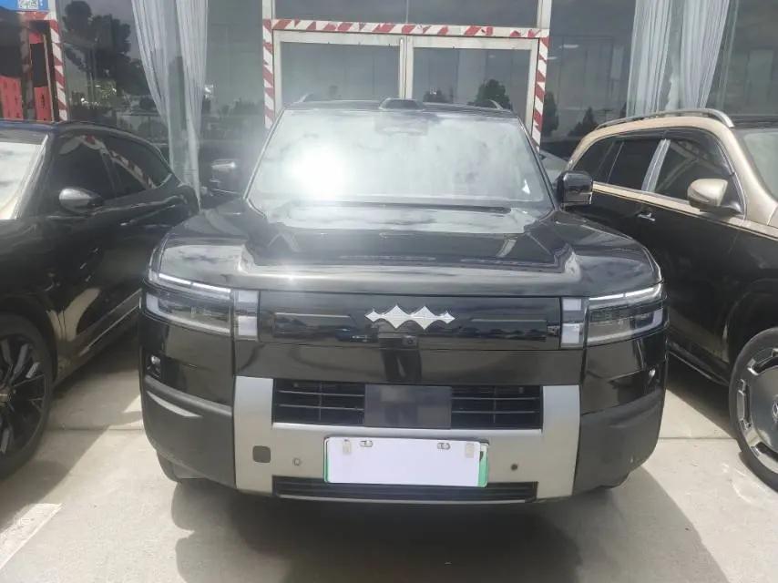 FangChengBao 2025 titanium 7 1.5T stepless 190KM four-wheel drive Ultra version of automatic gear 2